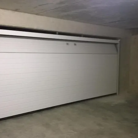 Vakantieappartement - Gratis Garage - Topligging Ostend Exterior photo
